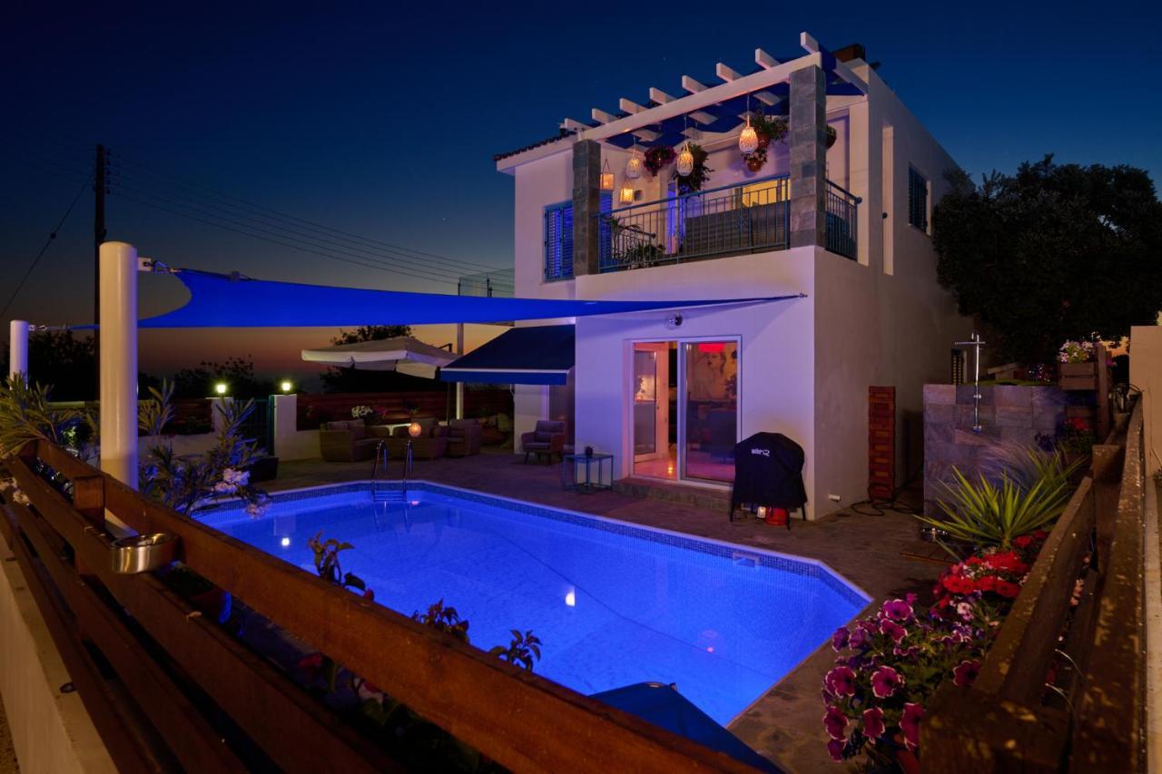 Villanelle Bed & Breakfast Welcomes Dog Lovers Only Tala Bagian luar foto