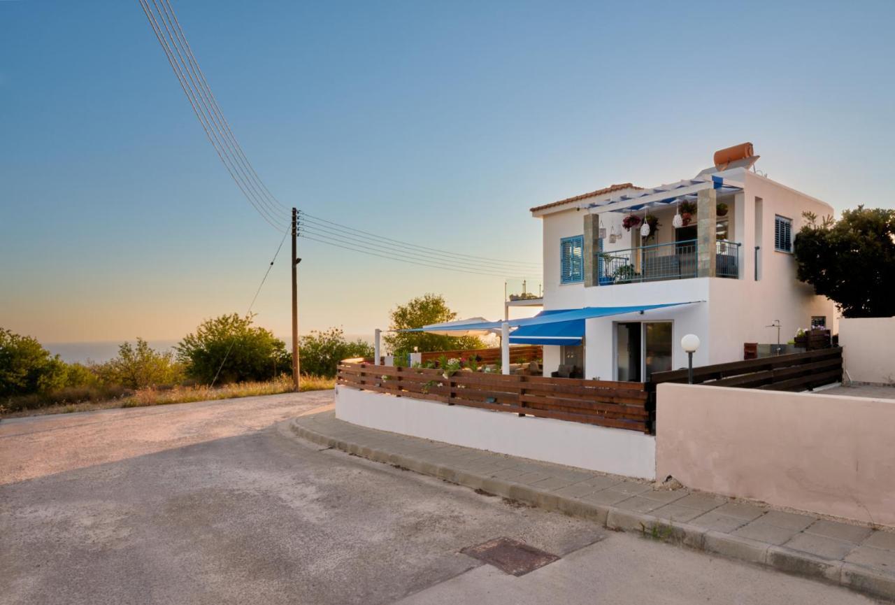 Villanelle Bed & Breakfast Welcomes Dog Lovers Only Tala Bagian luar foto